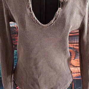 BDG Jeans Women's XL in Gray & Black Waffle Texture long sleeve (W8)